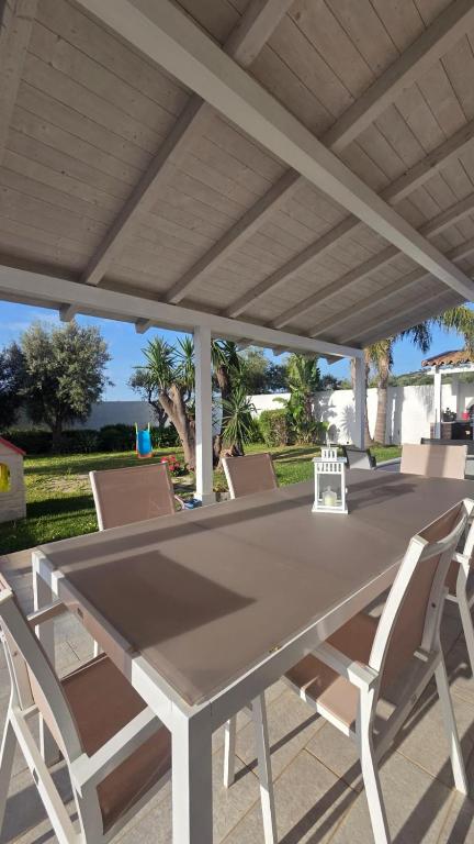 Nina's Garden - Private Villa with Pool