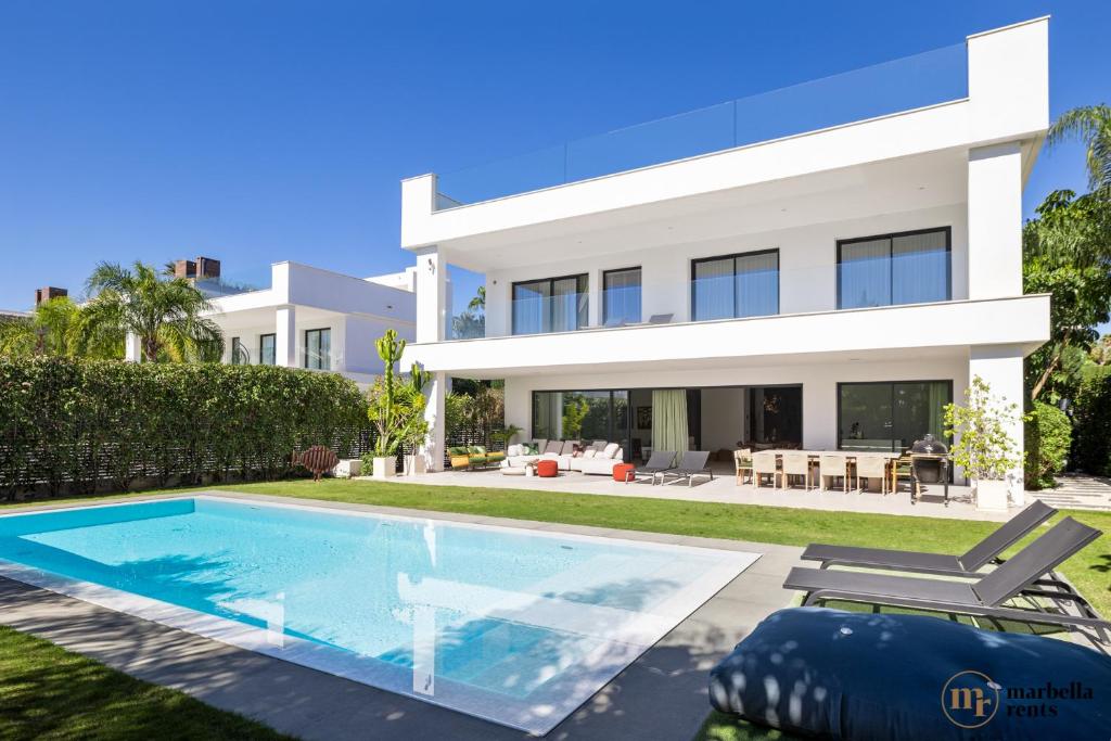 Villa Gardenias Ref #63