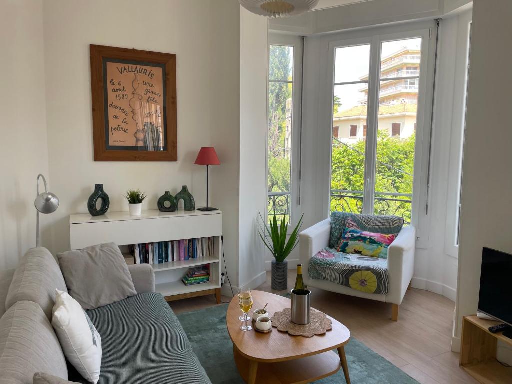 Cannes central-apartment 2 rooms near Palais du Festival