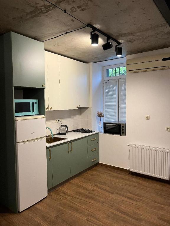 فضای داخلی Old Tbilisi Loft در تفلیس - تصویر ۳