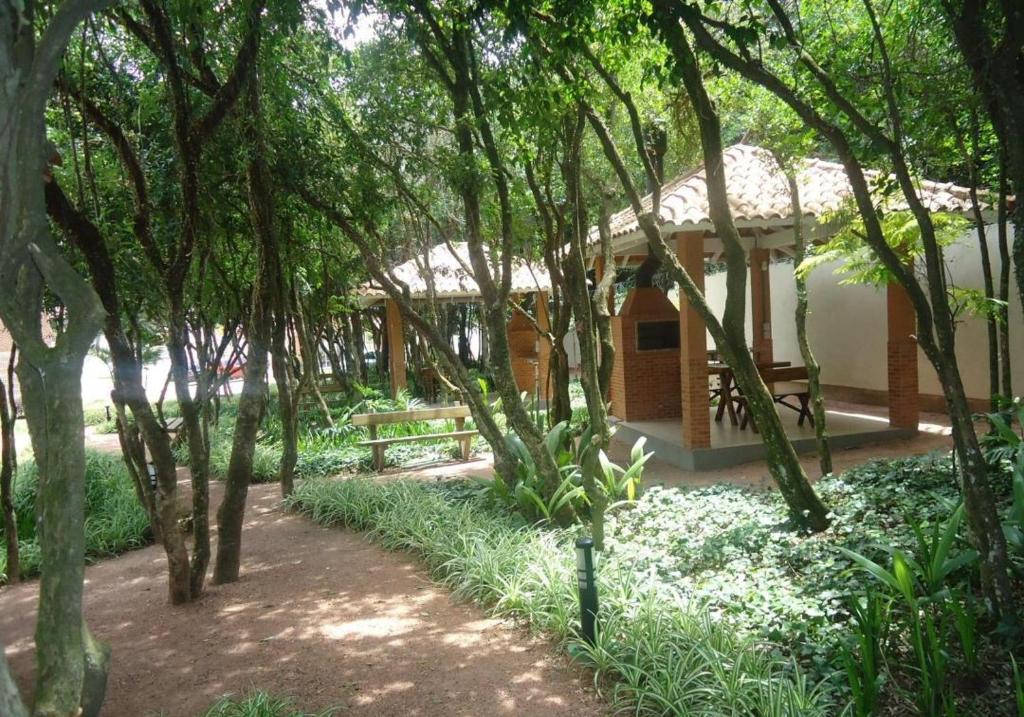  Apartamento Jardim Bavieira