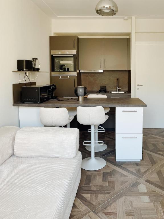 Charming Apartment, air-conditioned and centrally located