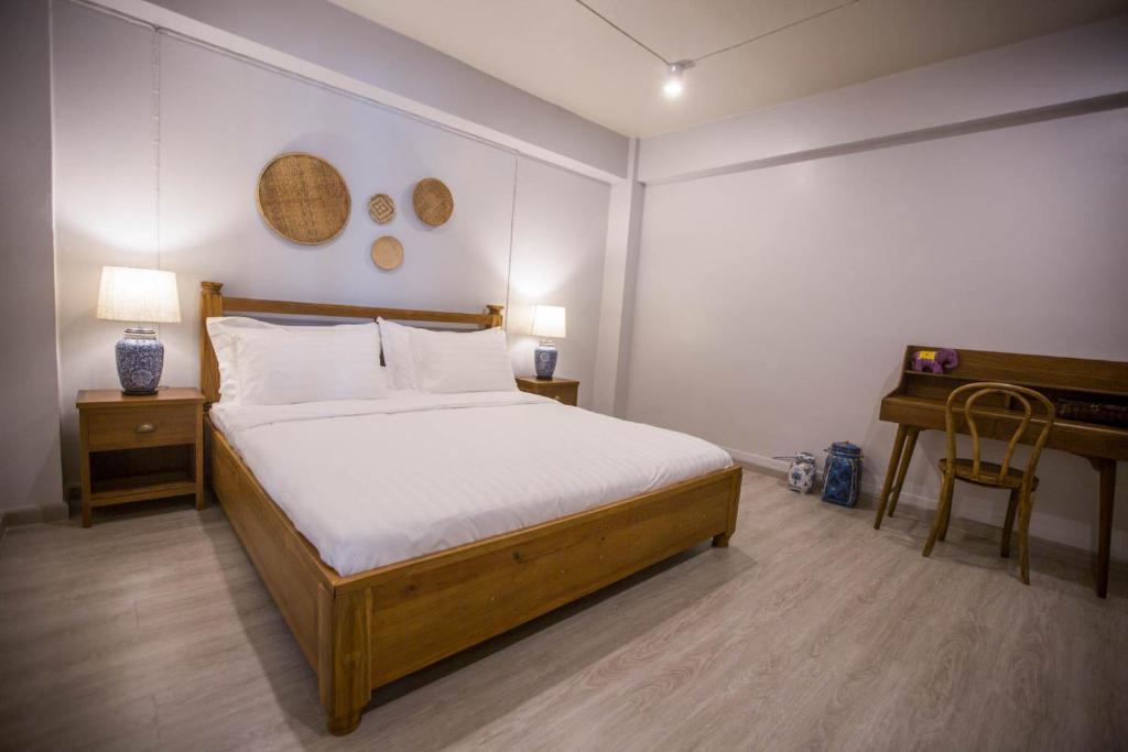 Vera Nidhra - Self check-in after 6pm - 1