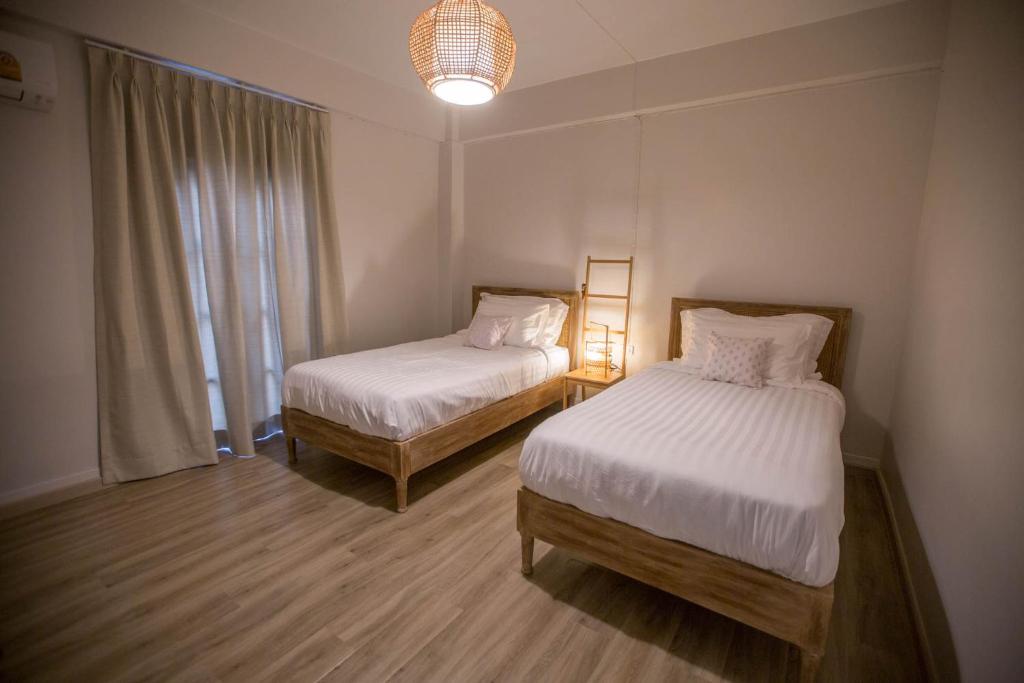 Vera Nidhra - Self check-in after 6pm - 9