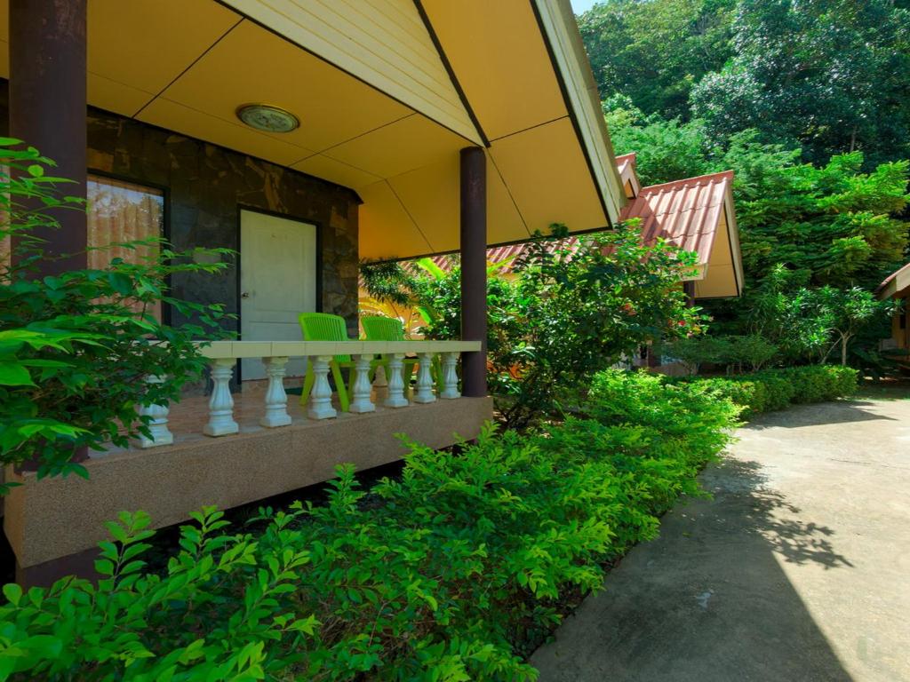 Rim Khao Resort Bungalow