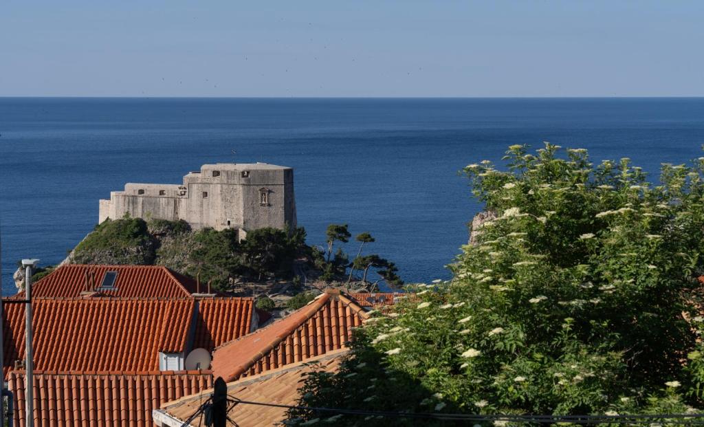 Maro & Baro Apartments, near Old Town Dubrovnik