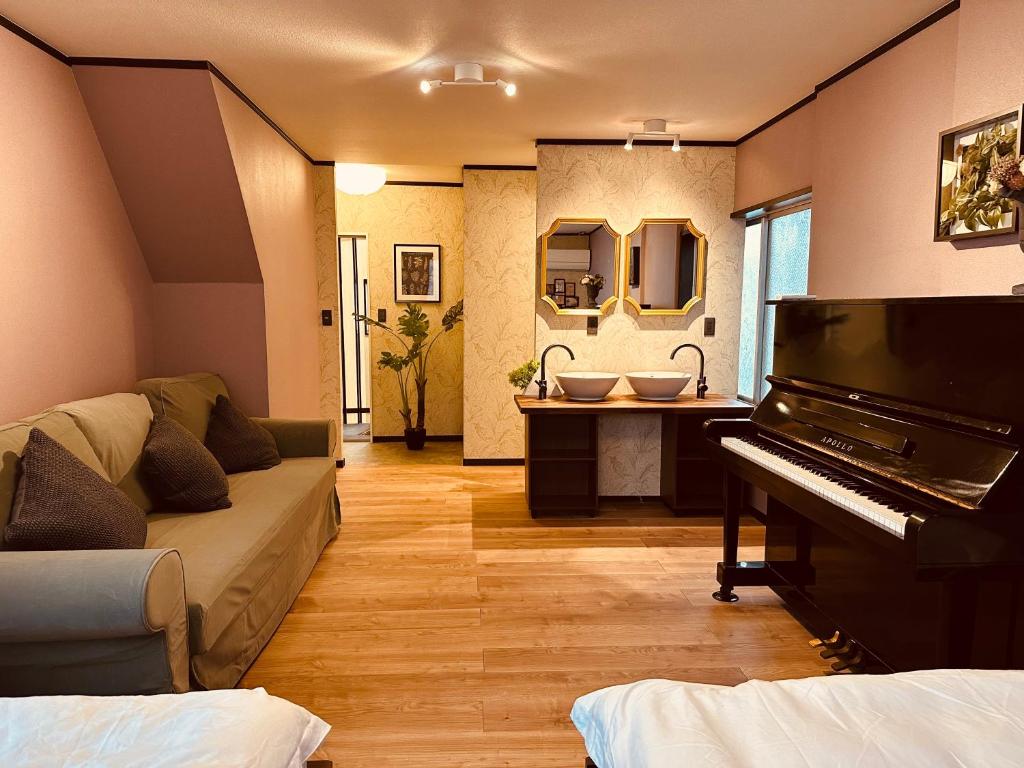 Vacances Skytree Villa - Max 14-3BR-3Toilet-2Bath