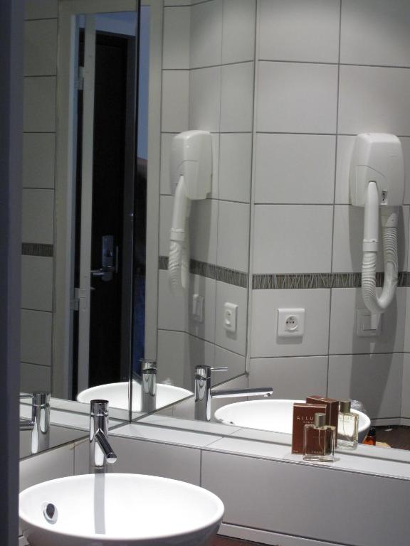 Source Hôtel - Resim 8