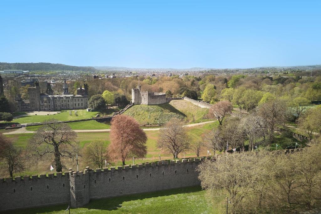 Hilton Cardiff - 