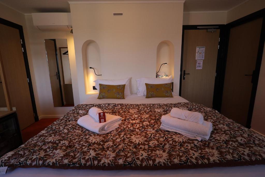 Logis Hotel de l'Artuby - Chambre De Luxe