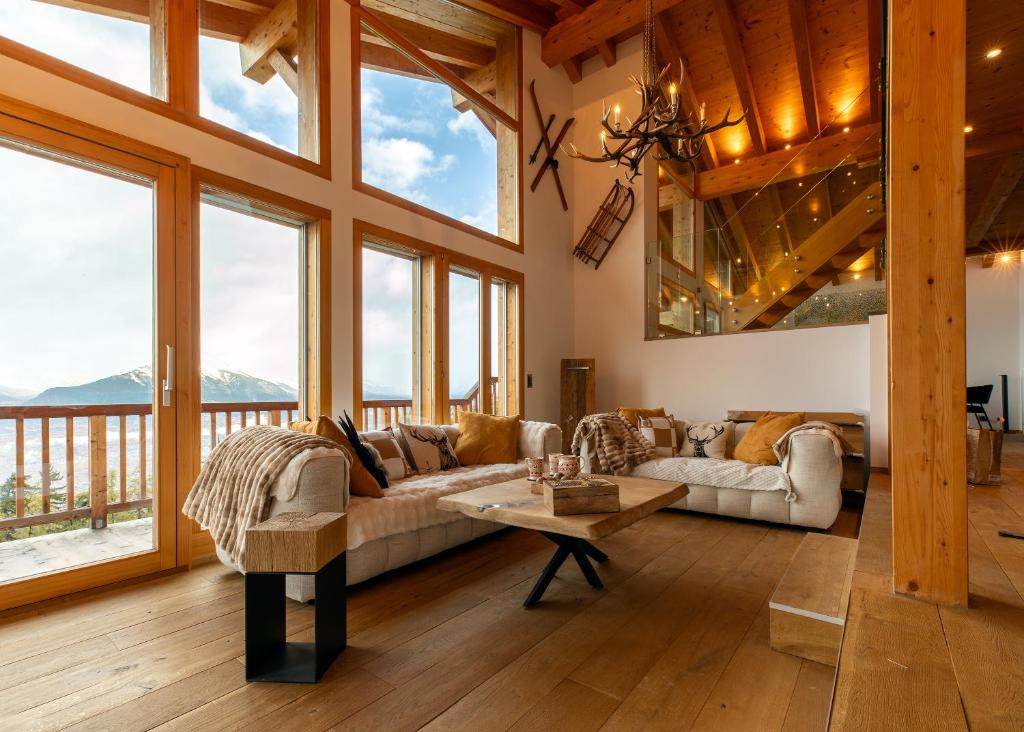 Luxury Chalet Sonas in Veysonnaz