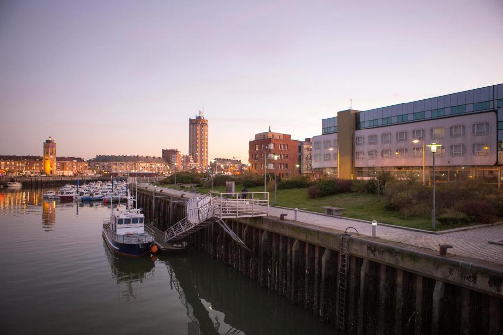 Galeriebild der Unterkunft Hôtel Les Gens De Mer Dunkerque by Popinns in Dunkerque