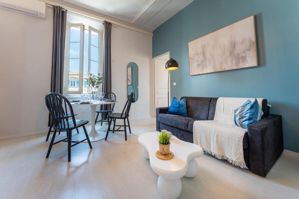 Appartement au coeur du Vieil Antibes