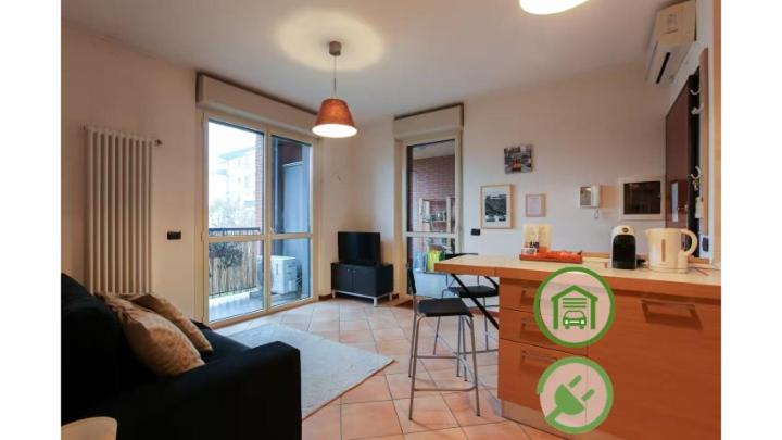 Garage Included, Bright Apartment with Terrace