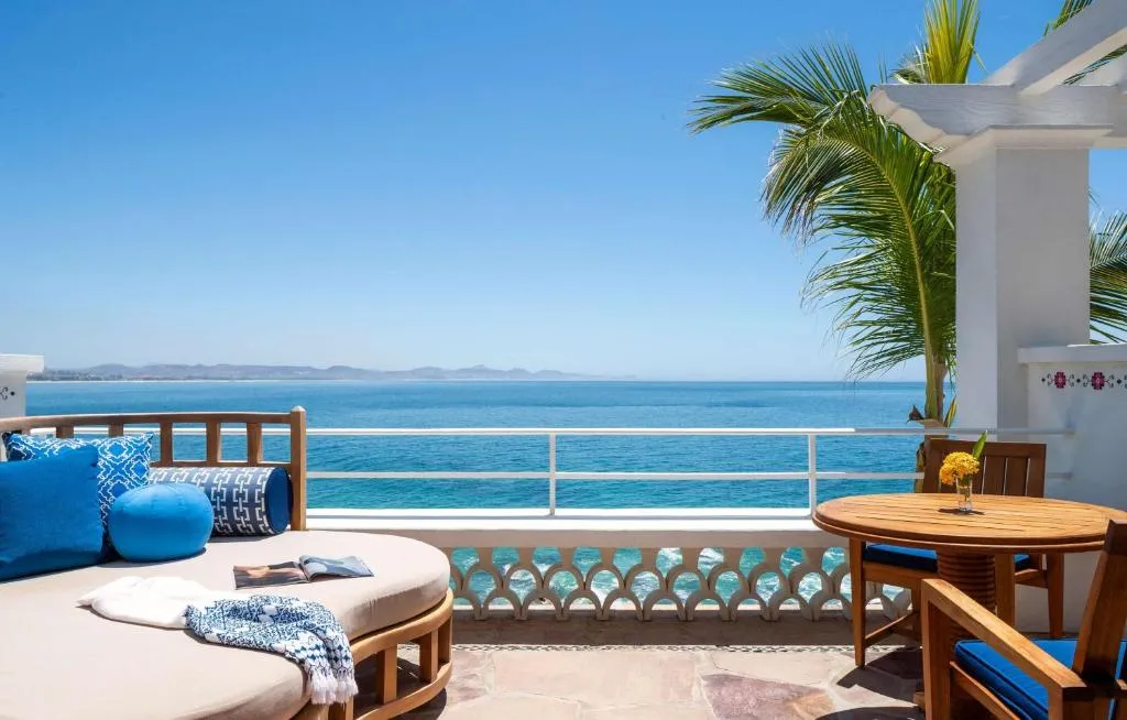 Oceanfront Palmilla Room - Two Queen Beds