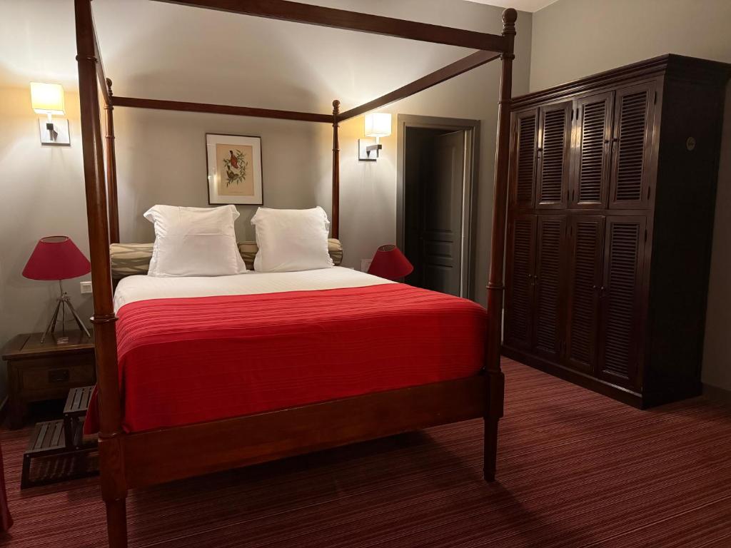 Les chambres du Domaine Rollan de By - Deluxe Room