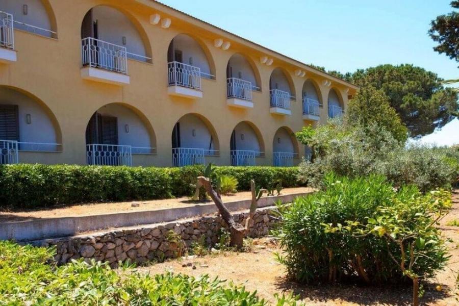 Spiaggia Grande Poseidon Beach Resort