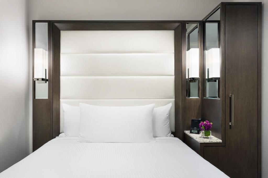 Hilton Boston Park Plaza - 