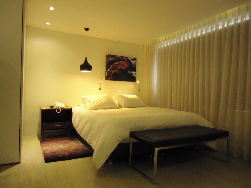 The Grace Hotel - Business Suite