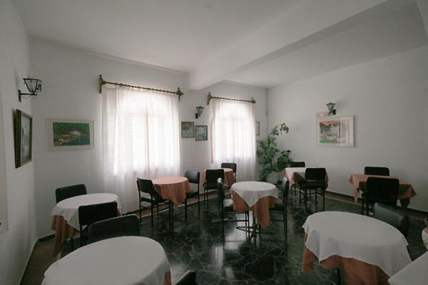 Posezení v ubytování Atlantis Hotel