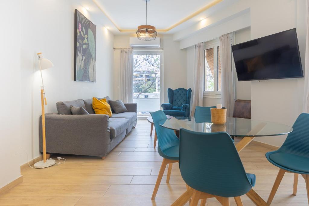 New Ventiri Family Suite 1, near Hilton, Athens central, fully equipped