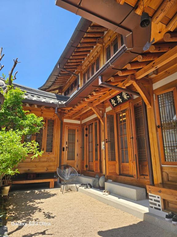 Chaehyodang Hanok Stay photo
