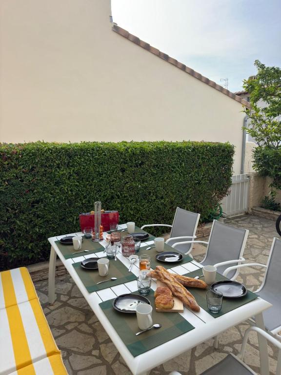 Village Occitan, Maison 6 pers, accès direct à la plage, wifi, parking, terrasse