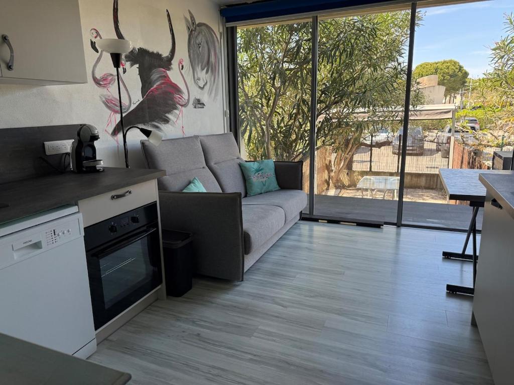 Magnifique studio double cabine aux jardins du port