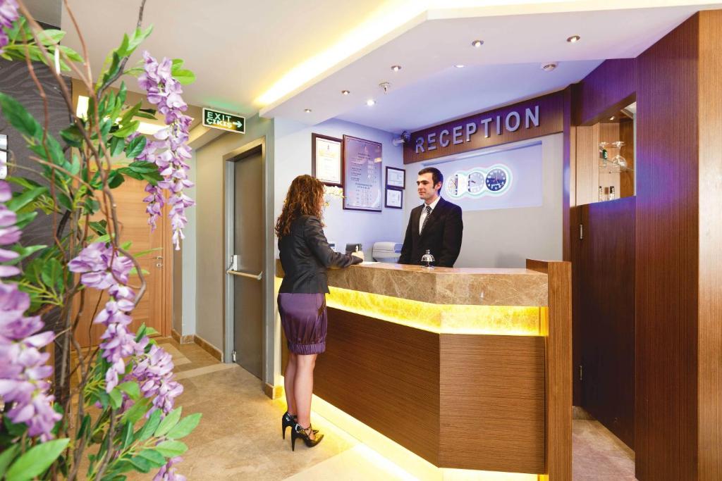 Emerald Hotel