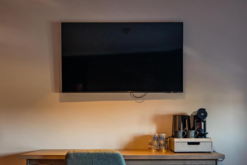 Village Hotel Nottingham - 