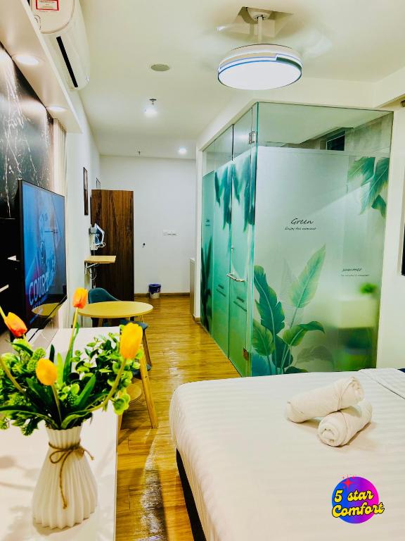 5 Star Comfort Riveria City KL Sentral 2pax Infinity pool در کوالالامپور