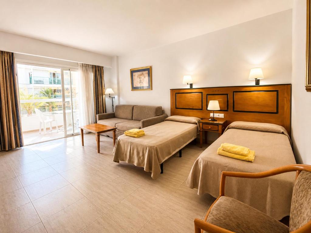 Apartamento privado en Puerto de Fuengirola - Calle Lamo de Espinosa 10