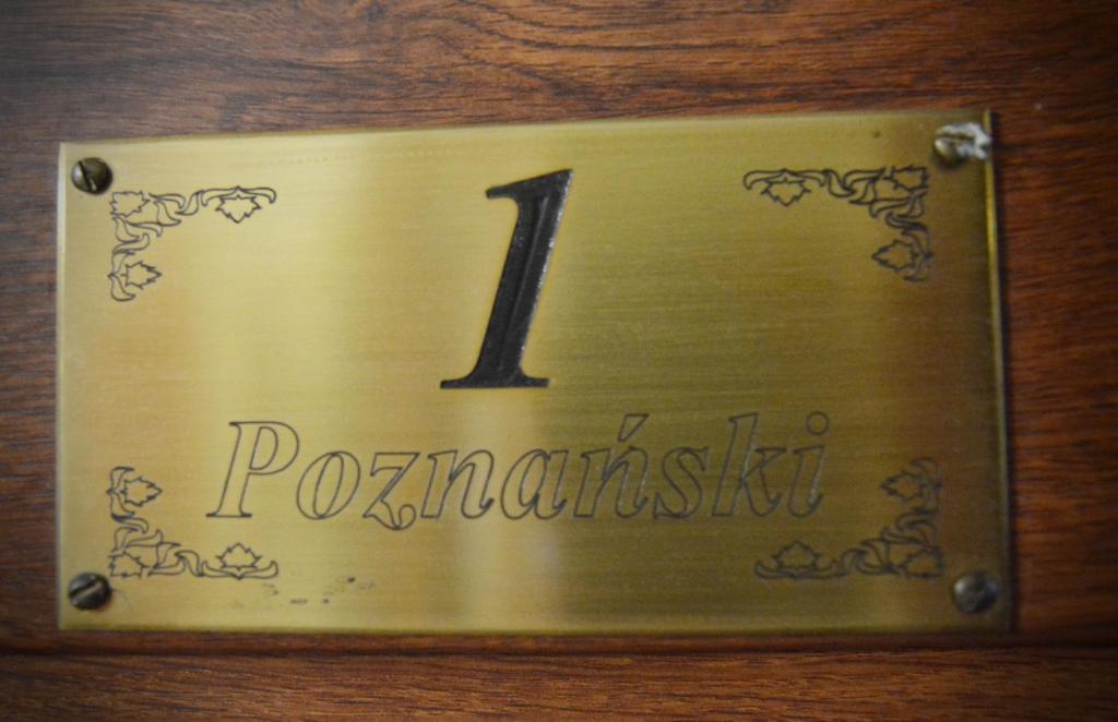 Łódzki Pałacyk w nowej odsłonie - King Kamer Met 2 Kingsize Bedden