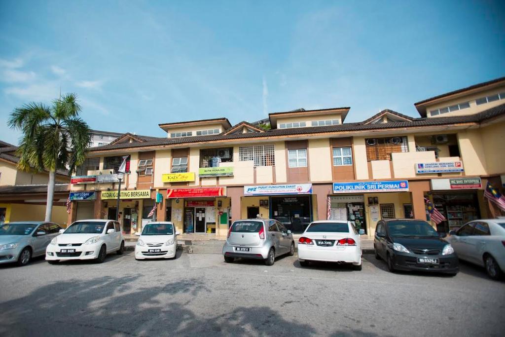 Putra Harmoni Putrajaya Economy Suite 3 Ac Bedrooms 1 Bath Wifi Ground Floor By Mrk Putrajaya Updated 2021 Prices