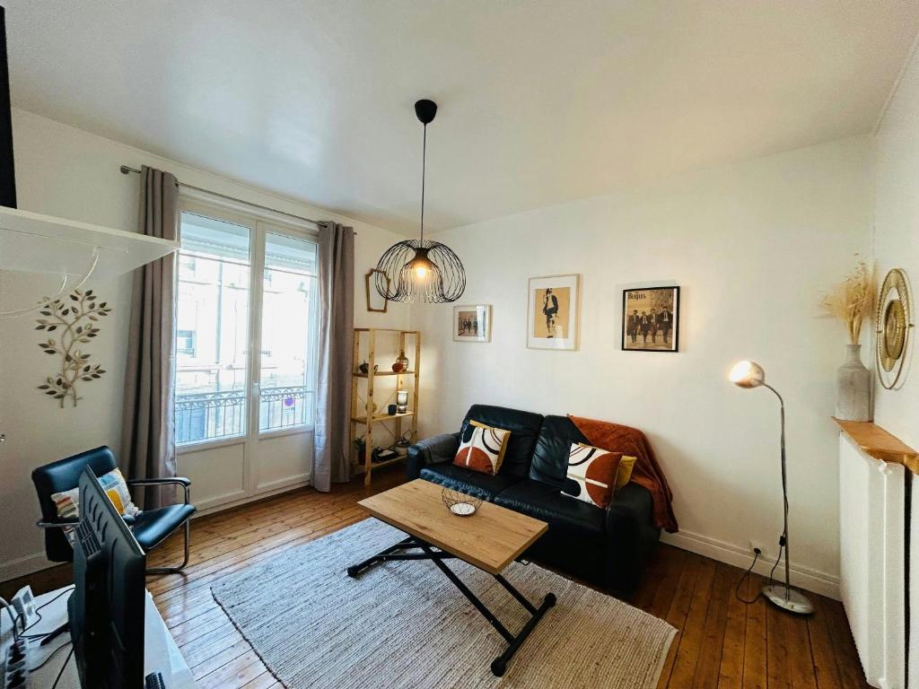 12 Ruinart · Le Prestigieux Ruinart Centre-Ville