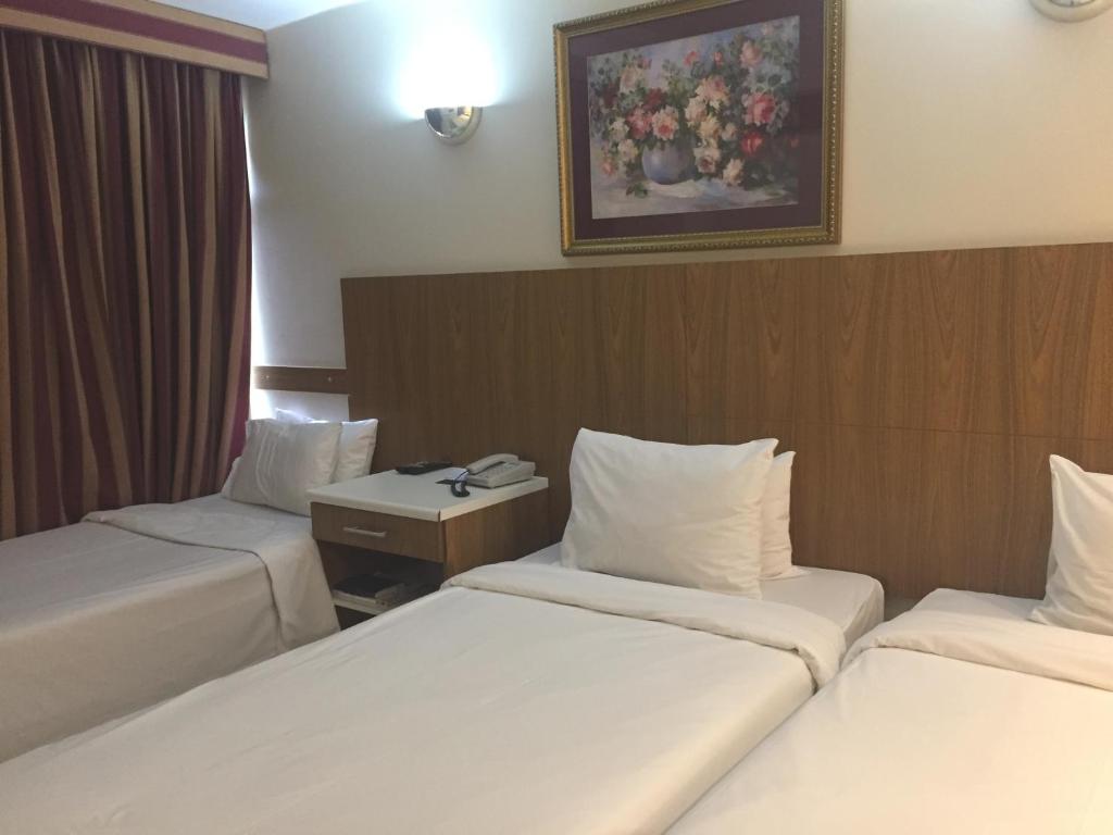  Phenícia Bittar Hotel