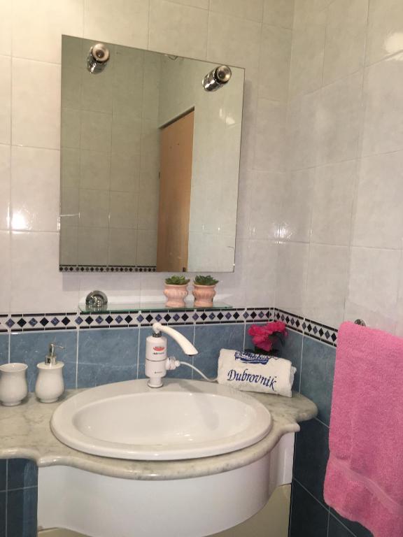 Kúpeľňa v ubytovaní Guesthouse Alliya