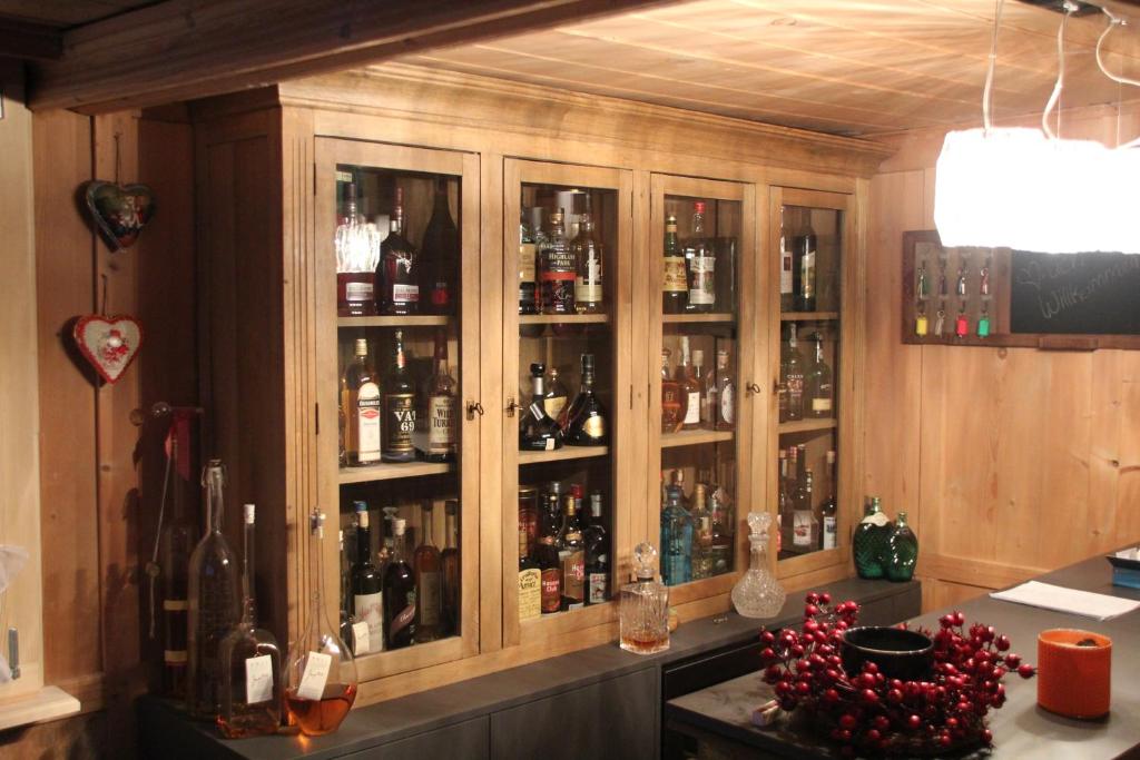 Nápoje v ubytování Chesa Prema Bed & Breakfast - Restaurant