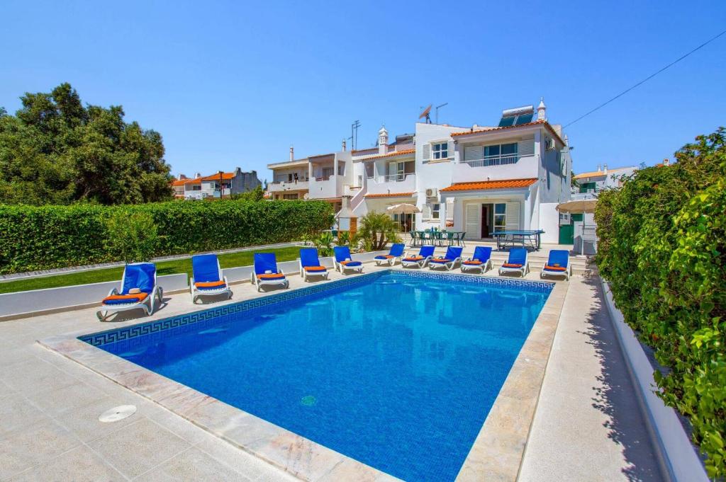 Villa Animado by Villa Plus