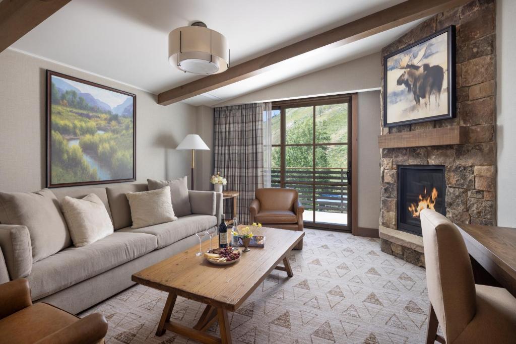 The Rusty Parrot Lodge and Spa photo