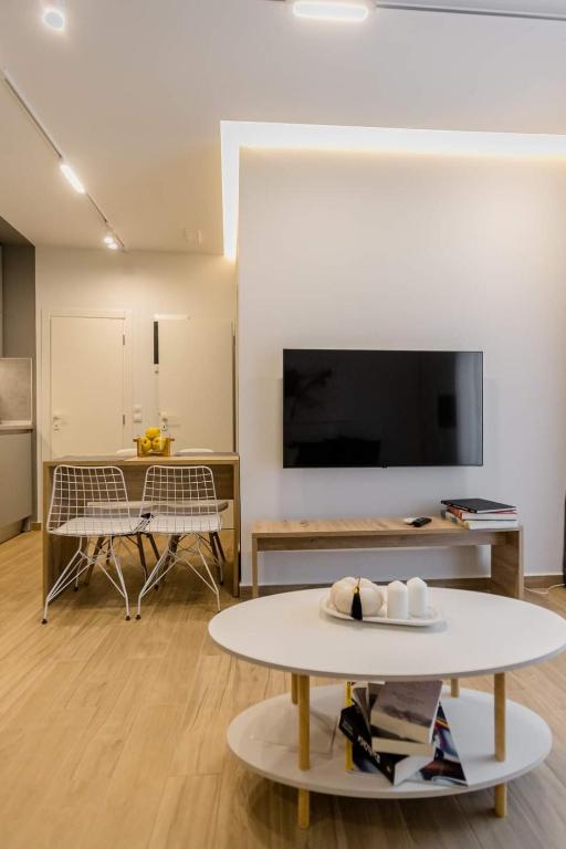 Sonia's Apartment - In the Heart of Alexandroupoli Center