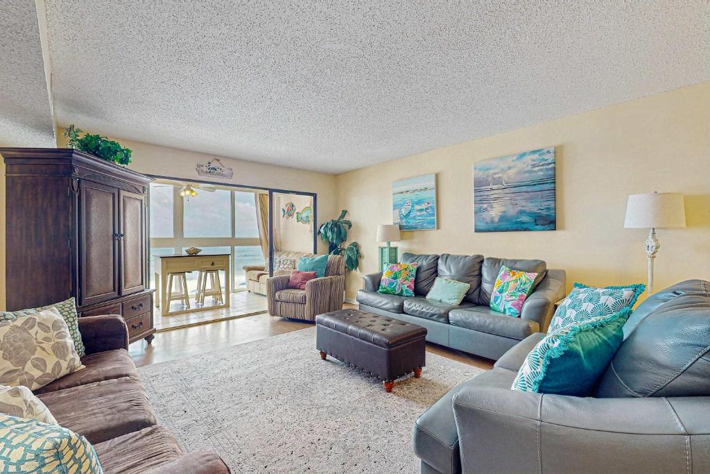 Edgewater West 45