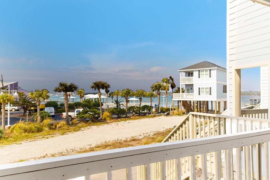 Summer House West B B105 by Meyer Vacation Rentals