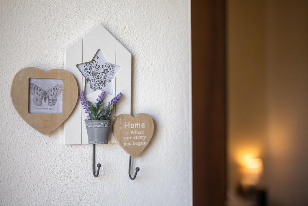 Su Arghentu Country Hotel - Familiekamer Met Eigen Badkamer