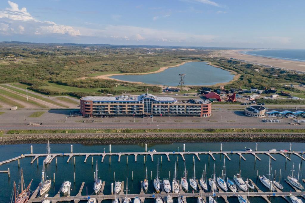 Leonardo Hotel IJmuiden Seaport Beach