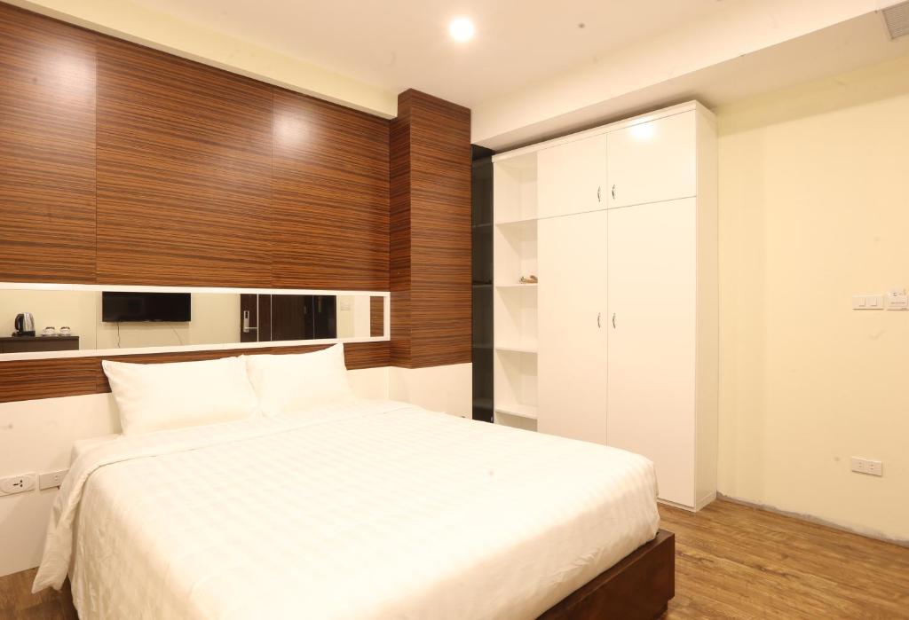 Postel nebo postele na pokoji v ubytování Au Viet Hotel