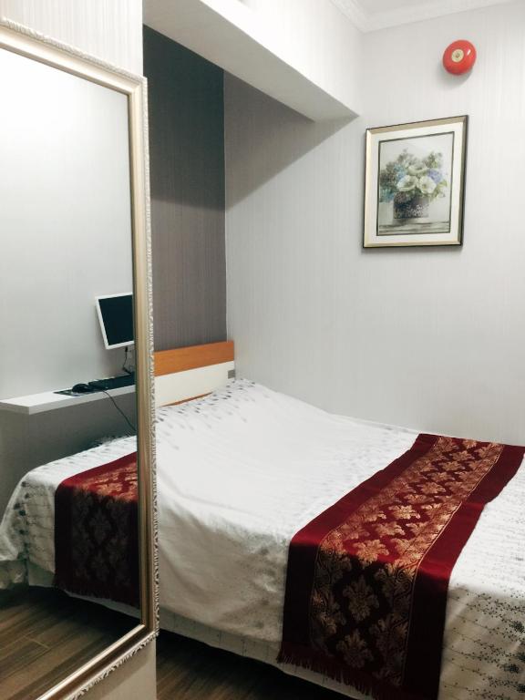 Hong Kong Tai San Guest House (Burlington Branch) - Camera Doppia Standard (senza Finestra)