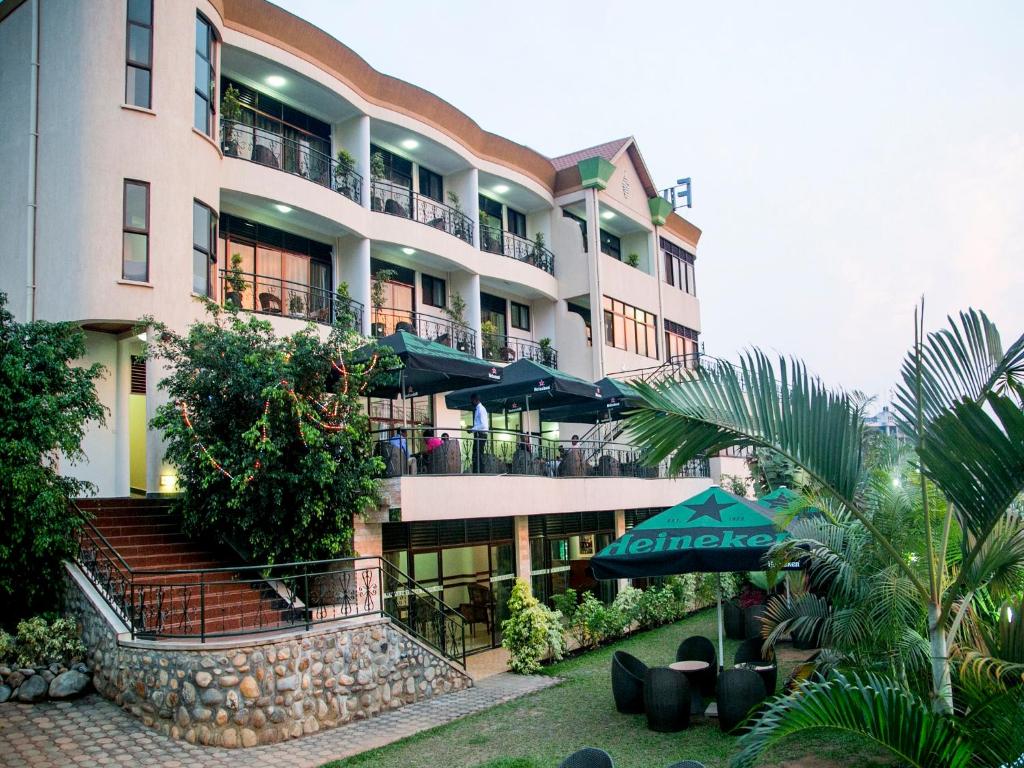 Zahrada ubytování Five to Five Hotel
