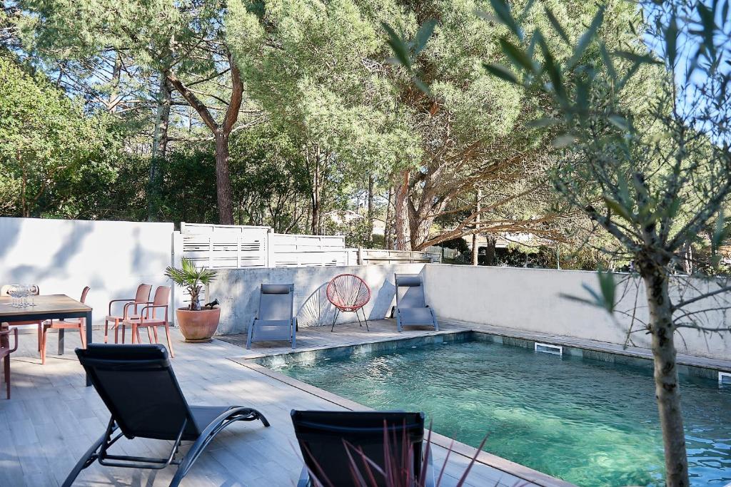 Villa Comète - Maison de famille avec piscine