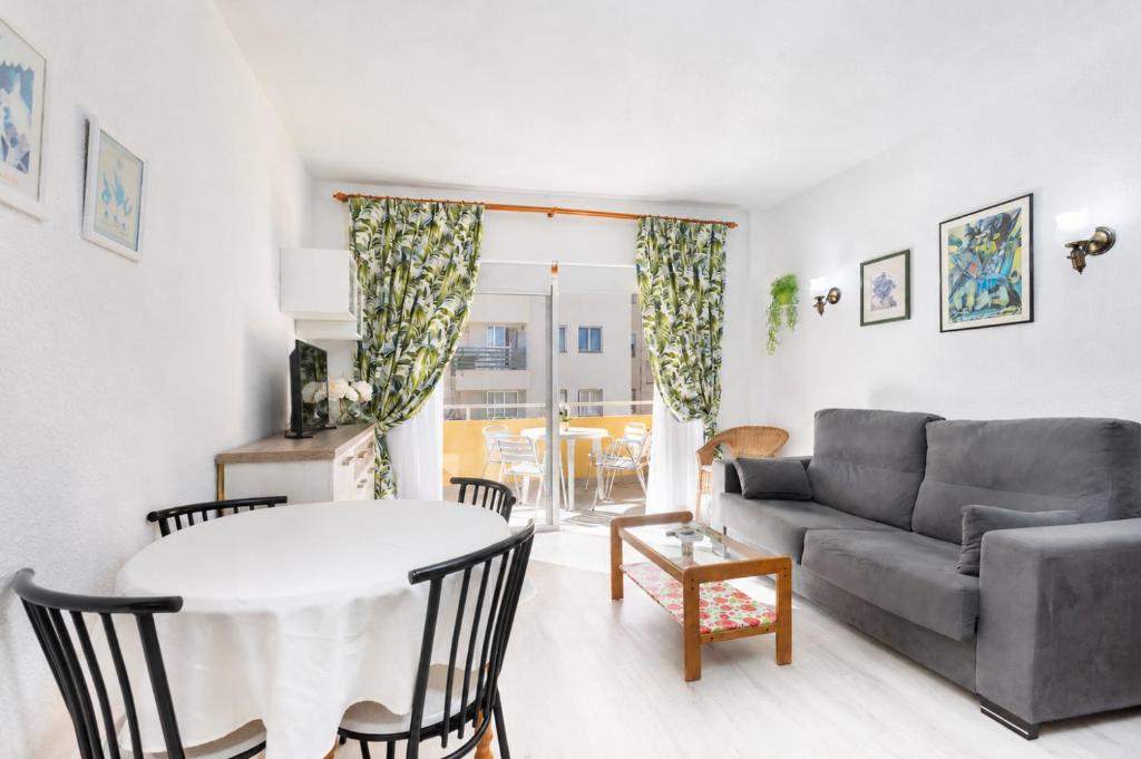 Home2Book Fresh Beach & Pool Apt Los Cristianos